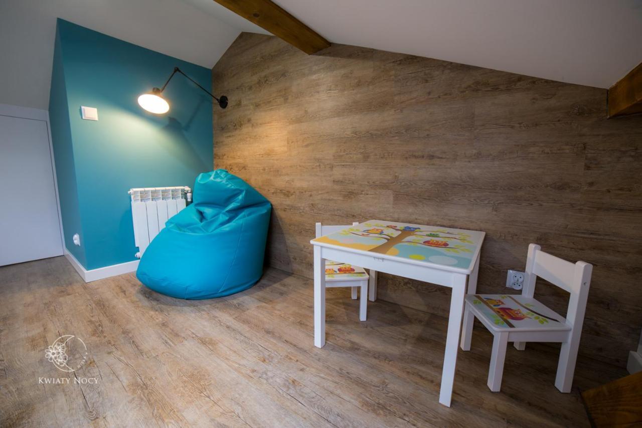 Apartamenty "Kwiaty Nocy" I "W Krainie Mchu" - Wisła Exteriör bild
