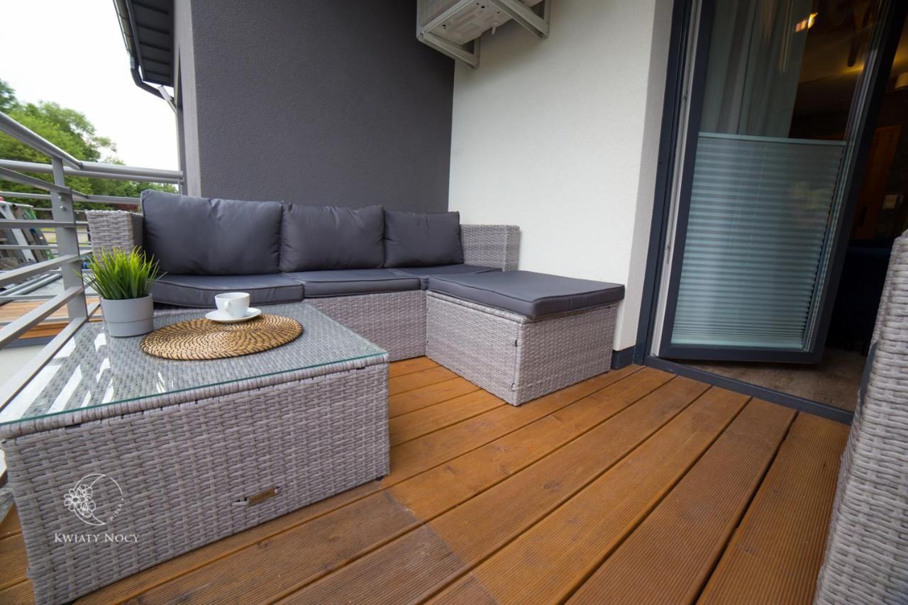 Apartamenty "Kwiaty Nocy" I "W Krainie Mchu" - Wisła Exteriör bild